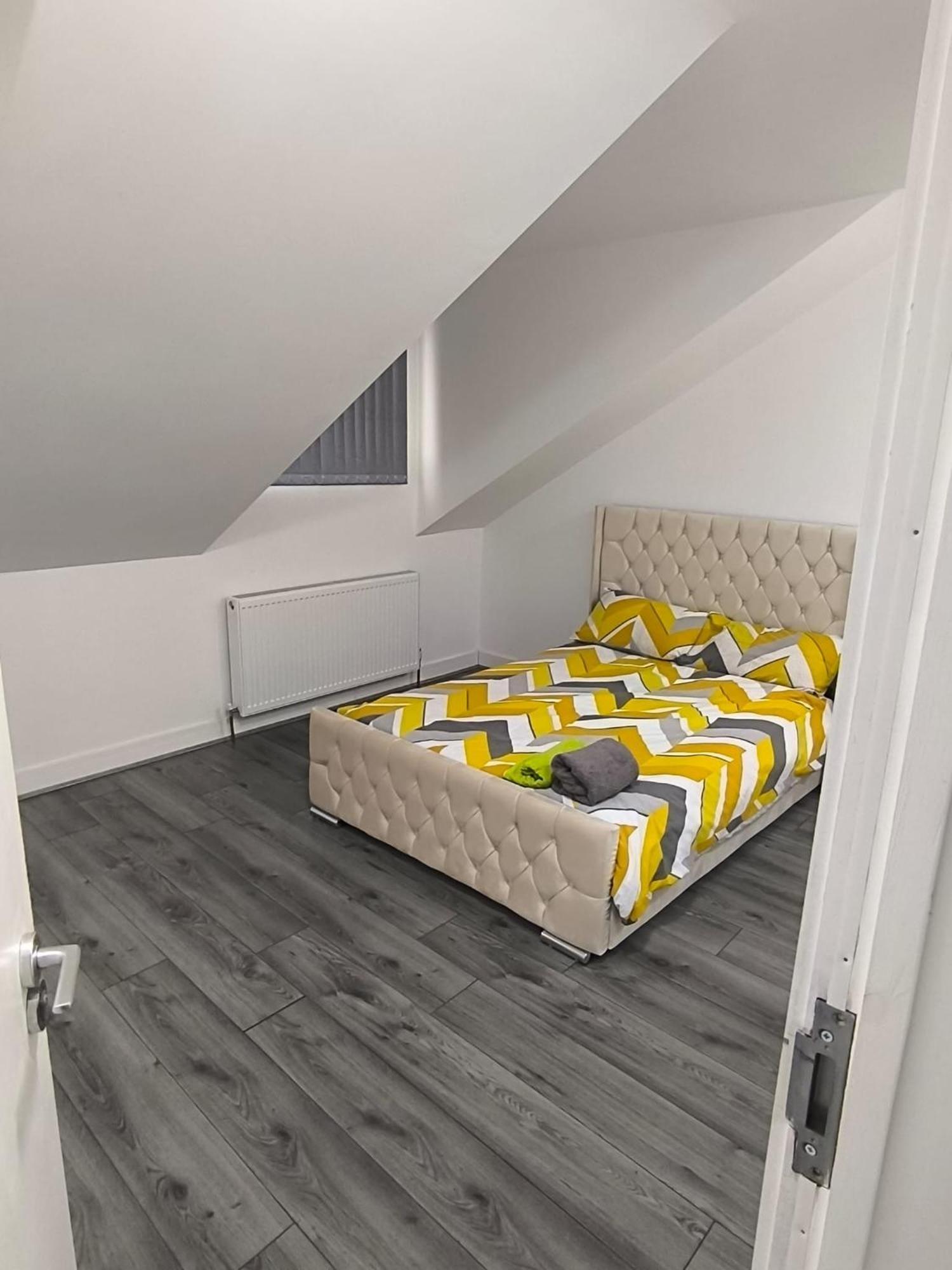 Spacious Full Home - Perfect For Families & Groups 올드베리 외부 사진