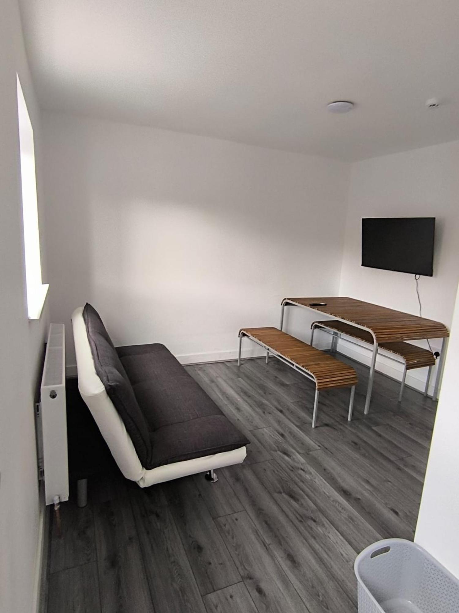 Spacious Full Home - Perfect For Families & Groups 올드베리 외부 사진